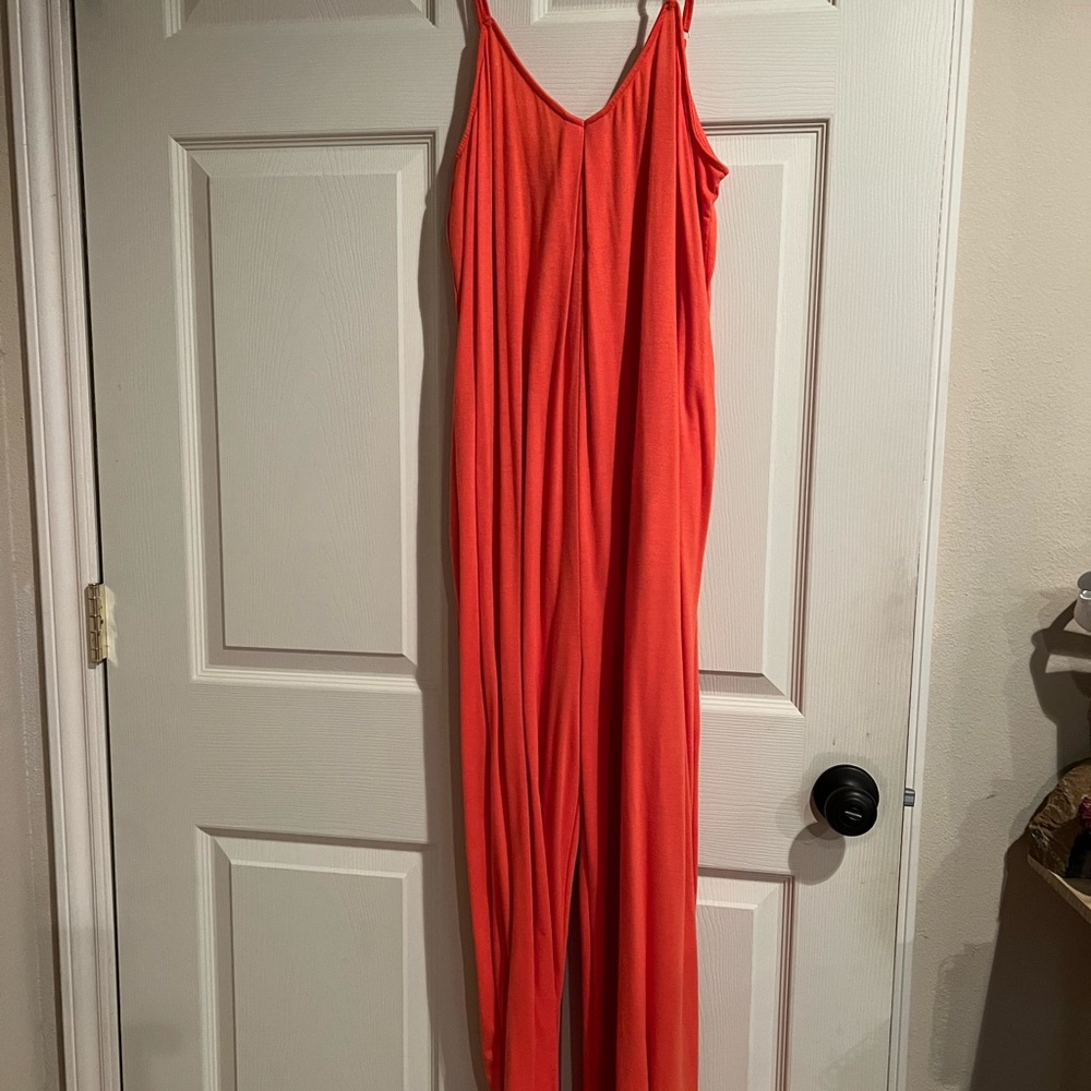 Orange jumpsuit, size Large
